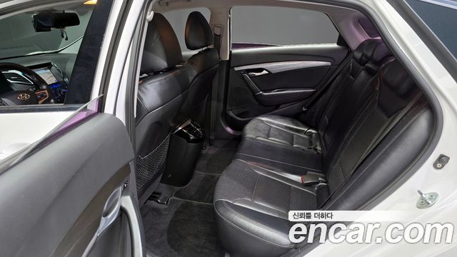 Hyundai i40 2014 — photo 12
