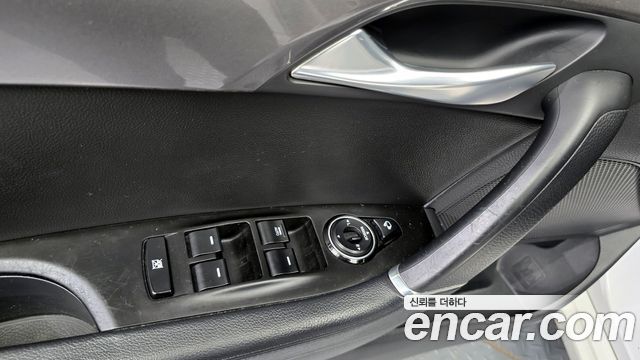 Hyundai i40 2014 — photo 17