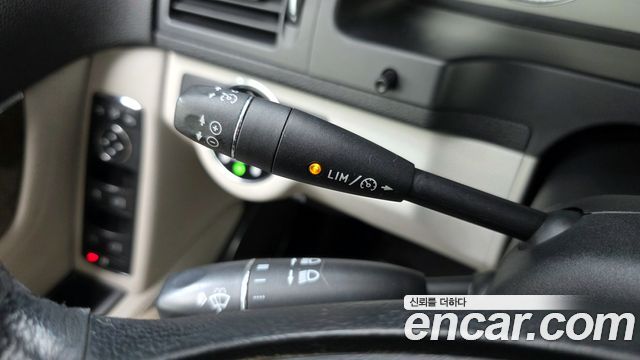 Mercedes-Benz C-Class 2009 — photo 16