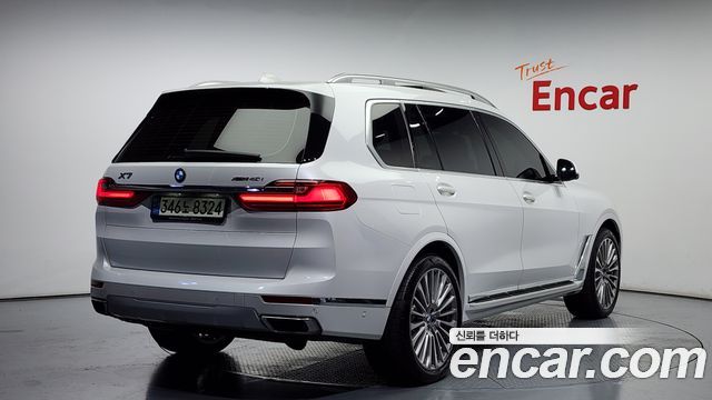 BMW X7 2021 — photo 2