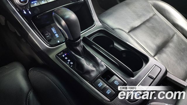 Hyundai Grandeur 2017 — photo 9