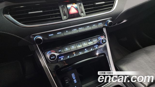 Hyundai Grandeur 2017 — photo 16