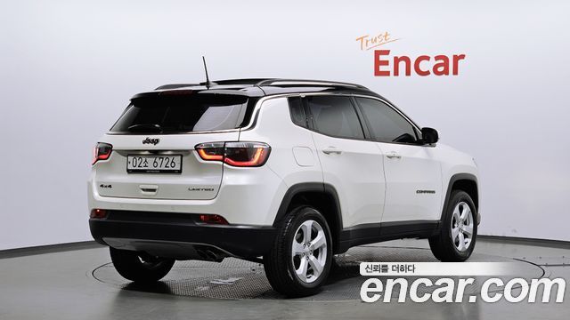 Jeep Compass 2018 — photo 2