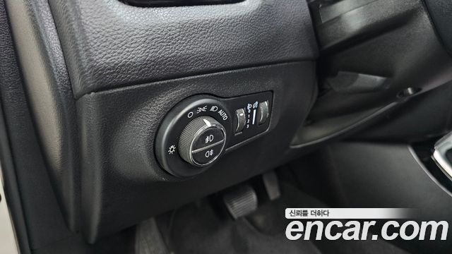 Jeep Compass 2018 — photo 20