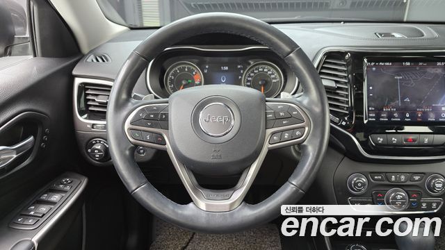 Jeep Cherokee 2021 — photo 13