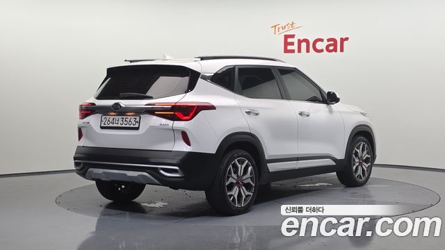 Kia Seltos 2020 — photo 2