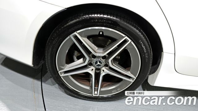 Mercedes-Benz CLS-Class 2019 — photo 5