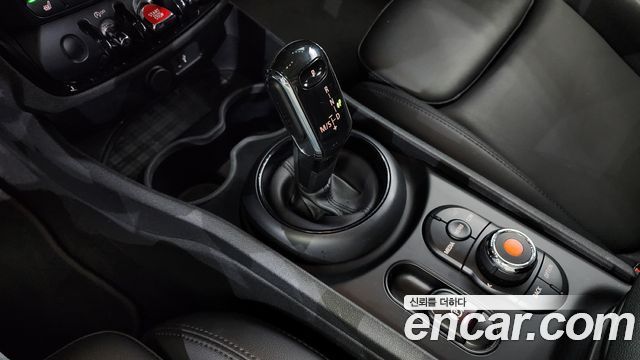 Mini Clubman 2019 — photo 9