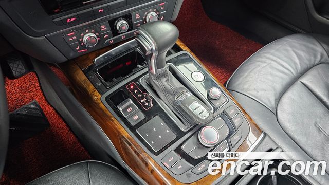 Audi A6 2014 — photo 9