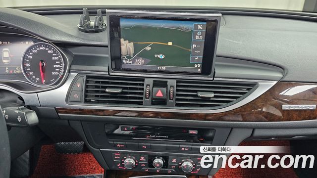 Audi A6 2014 — photo 15