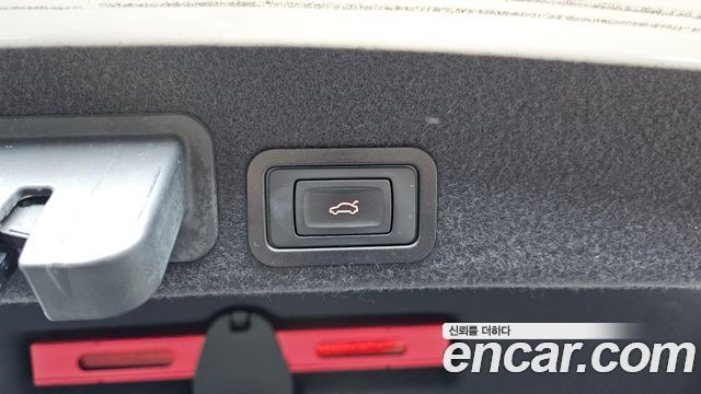 Audi A6 2014 — photo 20