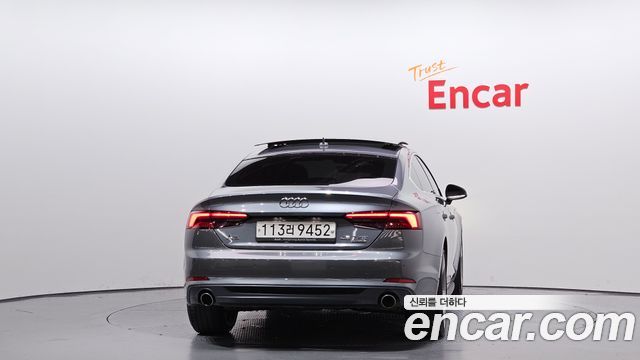 Audi A5 2019 — photo 4