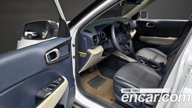 Hyundai Venue 2020 — photo 11