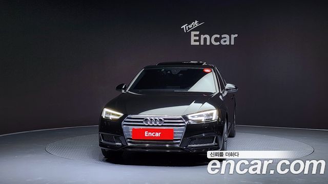 Audi A4 2019 — photo 3