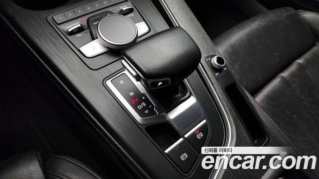 Audi A4 2019 — photo 9