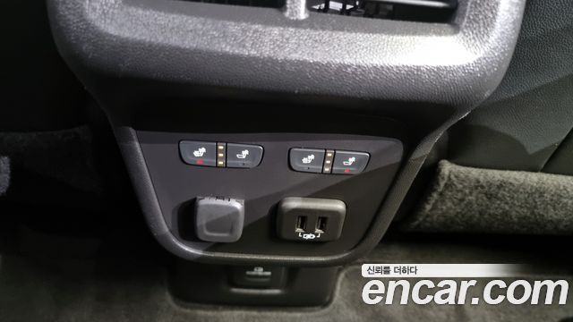 Chevrolet Korea Equinox 2022 — photo 18