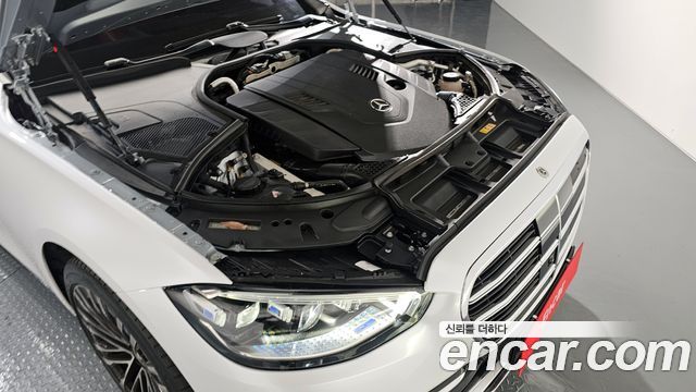 Mercedes-Benz S-Class 2021 — photo 6