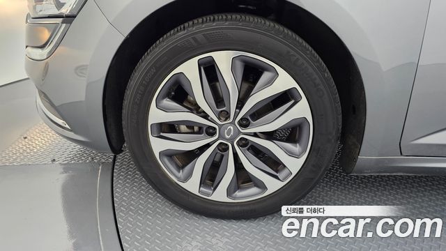 Renault Korea SM6 2017 — photo 5