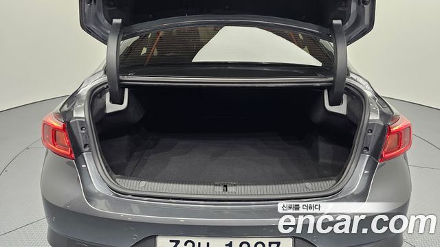 Renault Korea SM6 2017 — photo 20