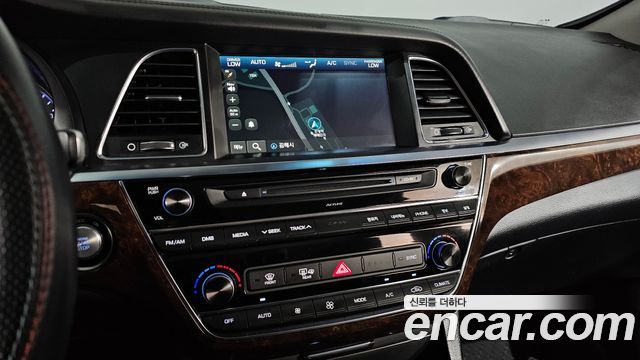 Hyundai Aslan 2015 — photo 17