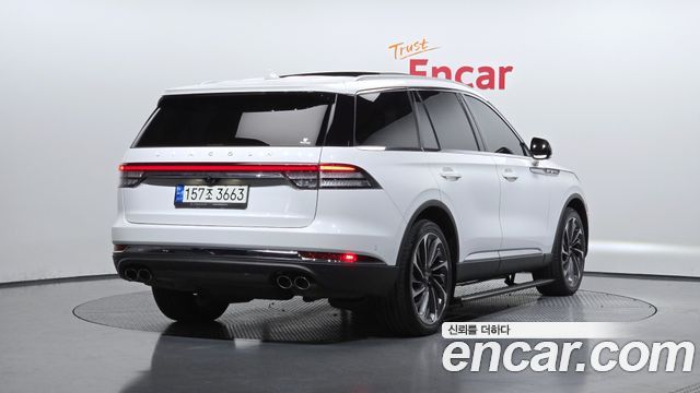Lincoln Aviator 2021 — photo 2