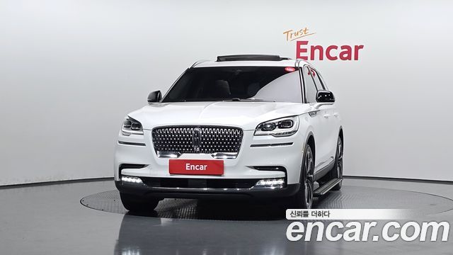 Lincoln Aviator 2021 — photo 3