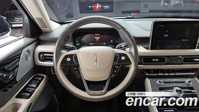Lincoln Aviator 2021 — photo 13