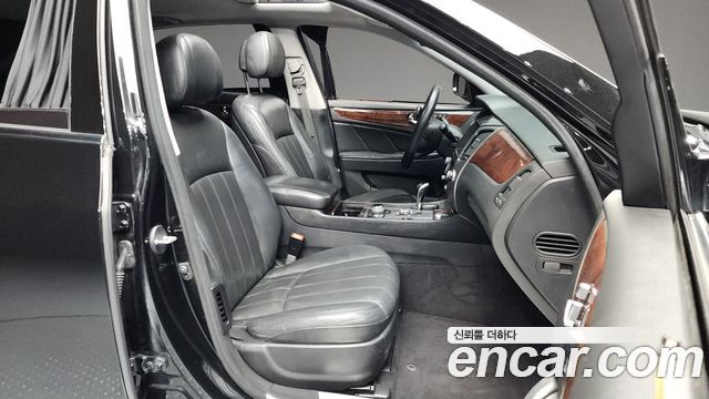 Hyundai Equus 2010 — photo 11