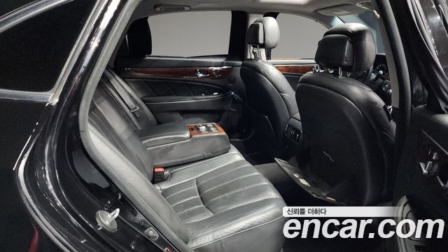 Hyundai Equus 2010 — photo 12