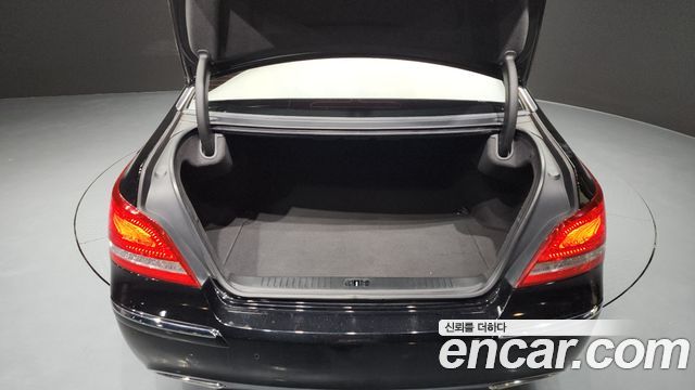 Hyundai Equus 2010 — photo 20