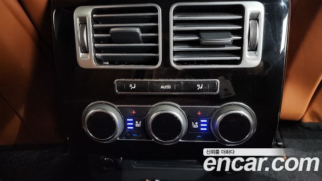 Land Rover Range Rover 2015 — photo 19