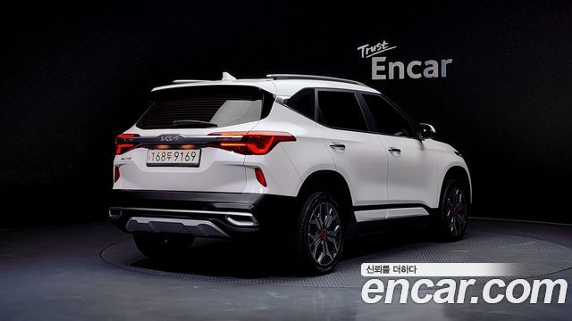 Kia Seltos 2022 — photo 2