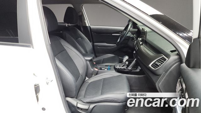 Kia Seltos 2022 — photo 11