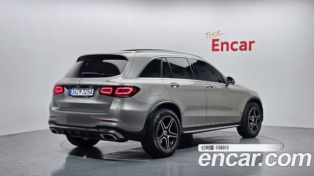 Mercedes-Benz GLC-Class 2022 — photo 2