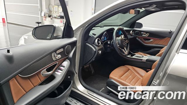 Mercedes-Benz GLC-Class 2022 — photo 10