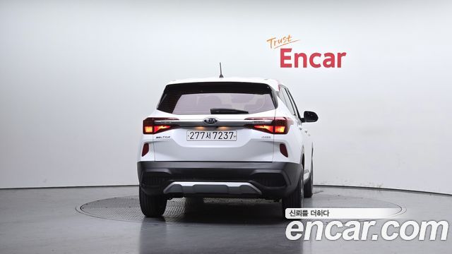 Kia Seltos 2022 — photo 4