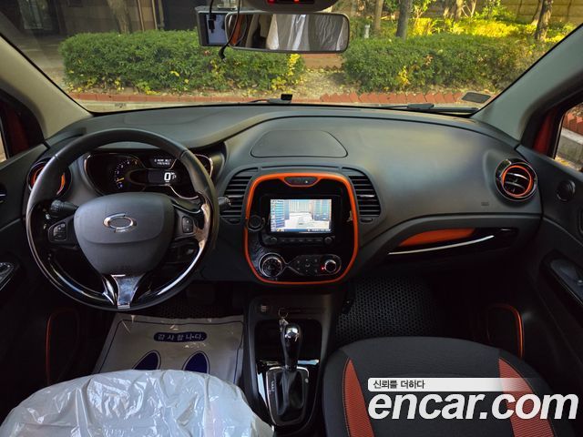 Renault Korea QM3 2014 — photo 9
