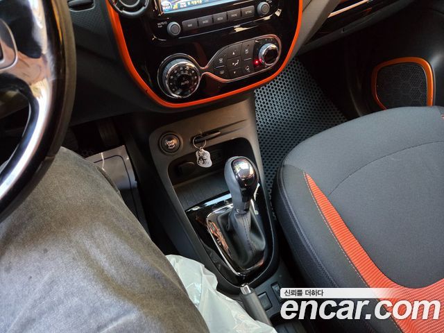 Renault Korea QM3 2014 — photo 13