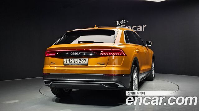 Audi Q8 2021 — photo 4