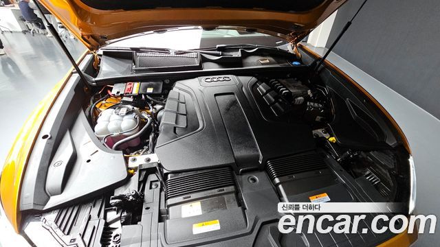 Audi Q8 2021 — photo 6