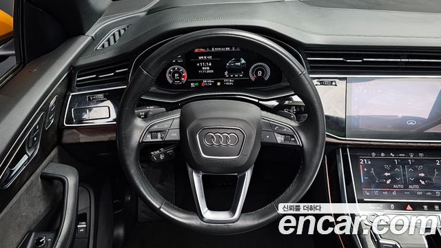 Audi Q8 2021 — photo 13