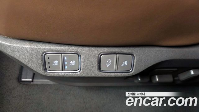Hyundai Staria 2023 — photo 18