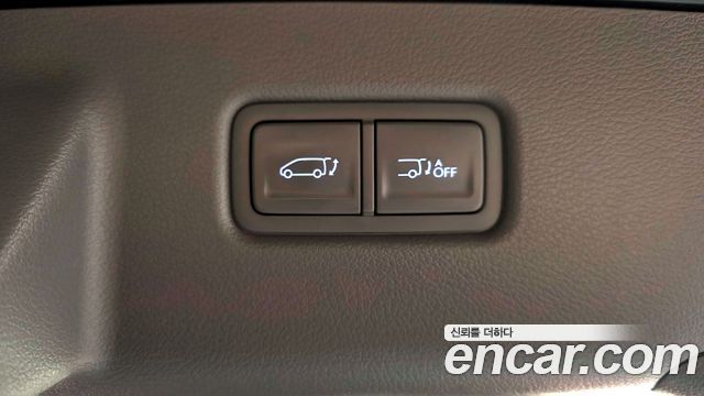 Hyundai Staria 2023 — photo 19