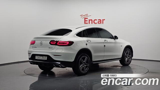 Mercedes-Benz GLC-Class 2021 — photo 2