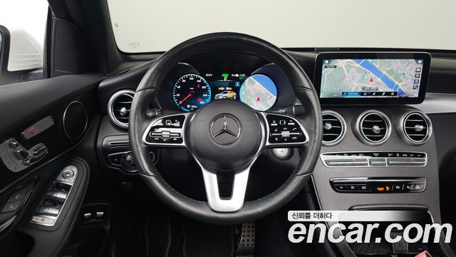 Mercedes-Benz GLC-Class 2021 — photo 13