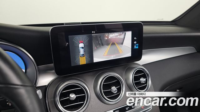 Mercedes-Benz GLC-Class 2021 — photo 15