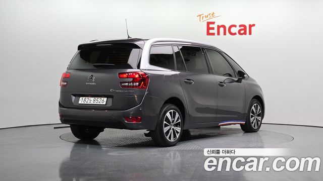 Citroen-DS C4 SpaceTourer 2019 — фото 2