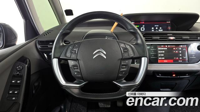 Citroen-DS C4 SpaceTourer 2019 — фото 13