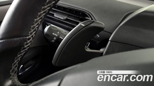 Citroen-DS C4 SpaceTourer 2019 — фото 18
