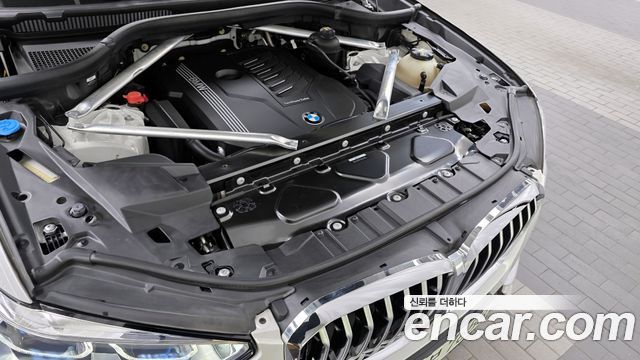 BMW X5 2022 — photo 6